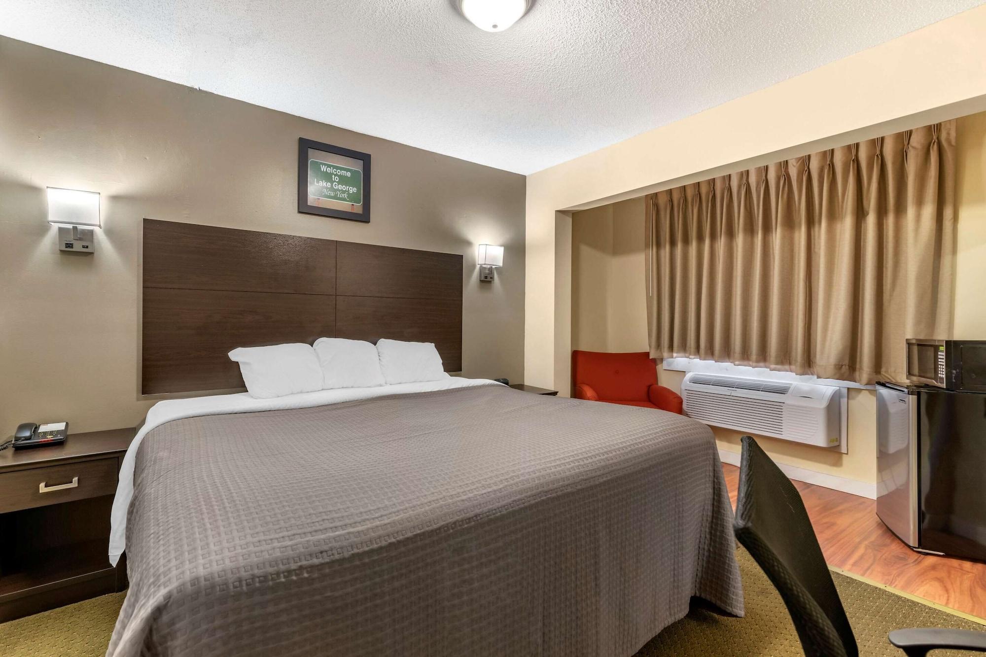 Rodeway Inn Lake George Outlets ภายนอก รูปภาพ