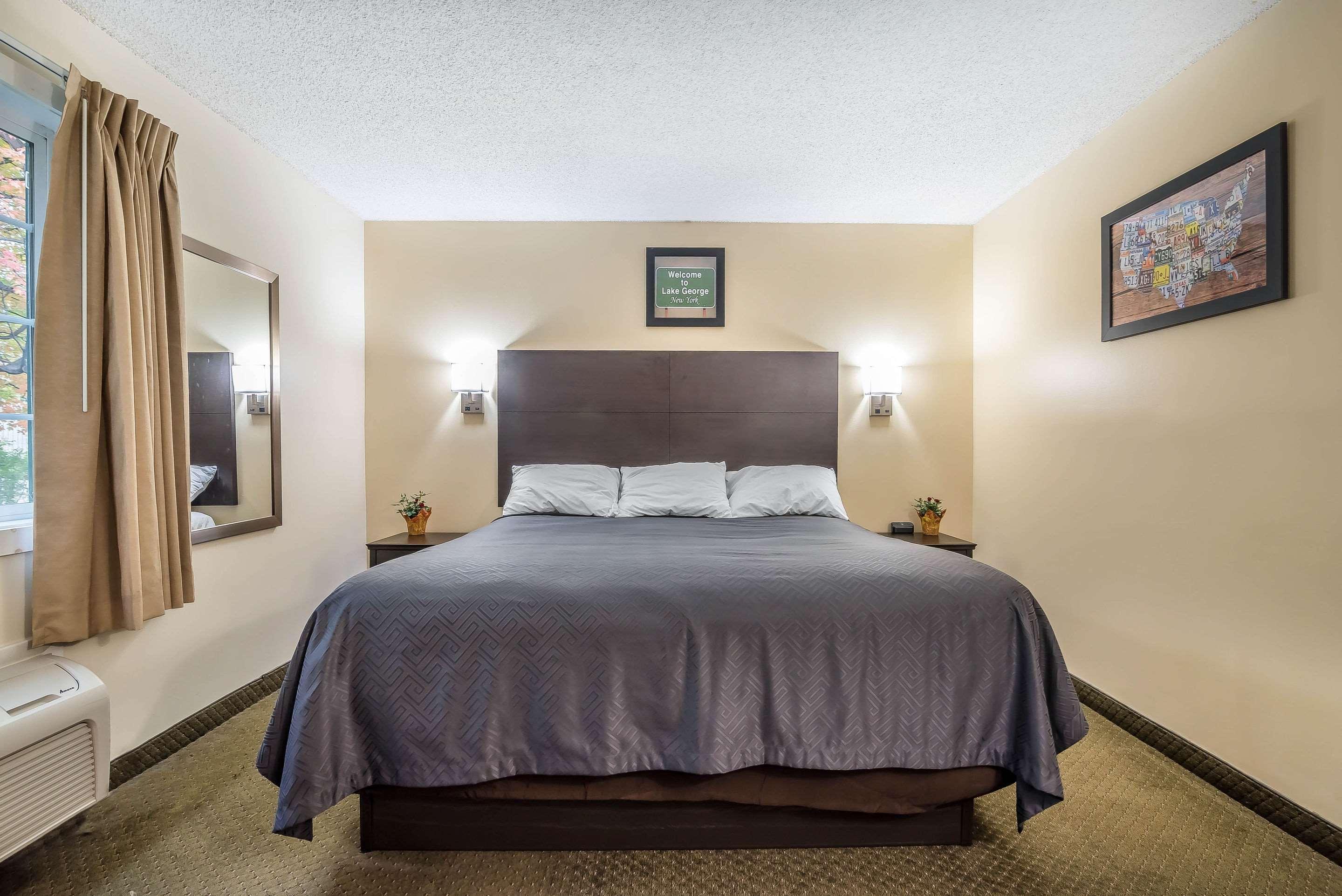 Rodeway Inn Lake George Outlets ภายนอก รูปภาพ